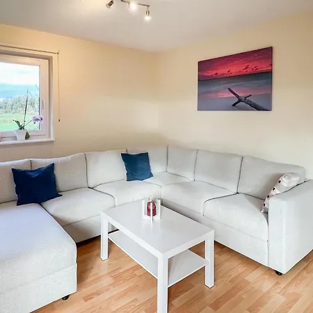 Casa de Férias 4 Bedroom Beautiful In *