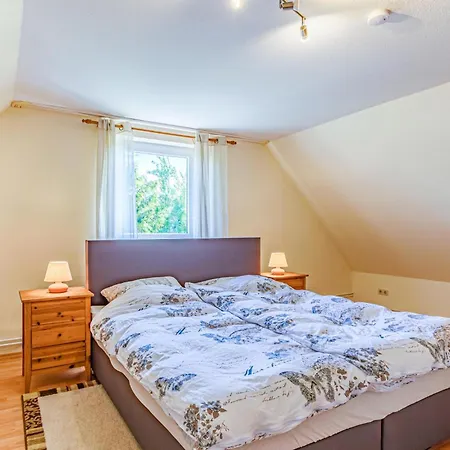 4 Bedroom Beautiful In *