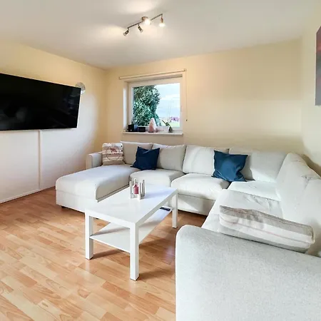 4 Bedroom Beautiful In